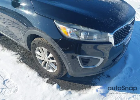 2016 Kia Sorento 2.4L L from USA, damaged, VIN 5XYPG4A31GG070721